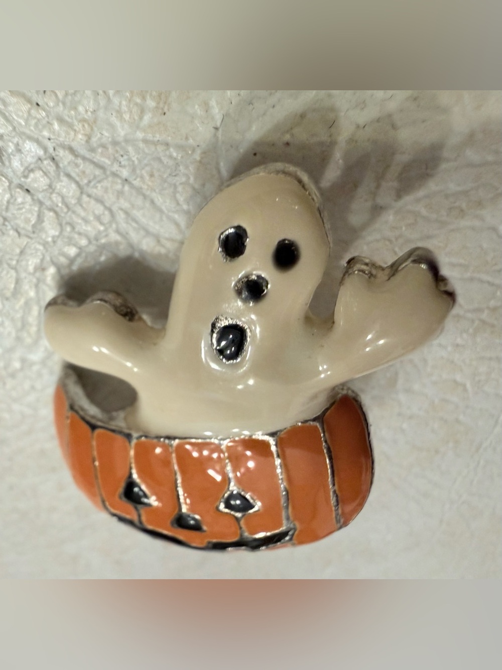 Halloween Ghost in Pumpkin enamel brooch - White and Orange - Picture 1 of 8